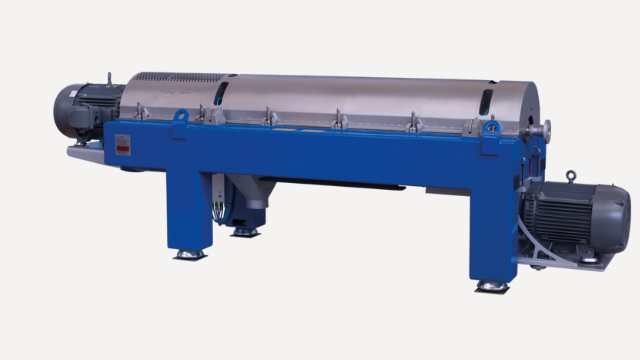 decanter grey 640x360